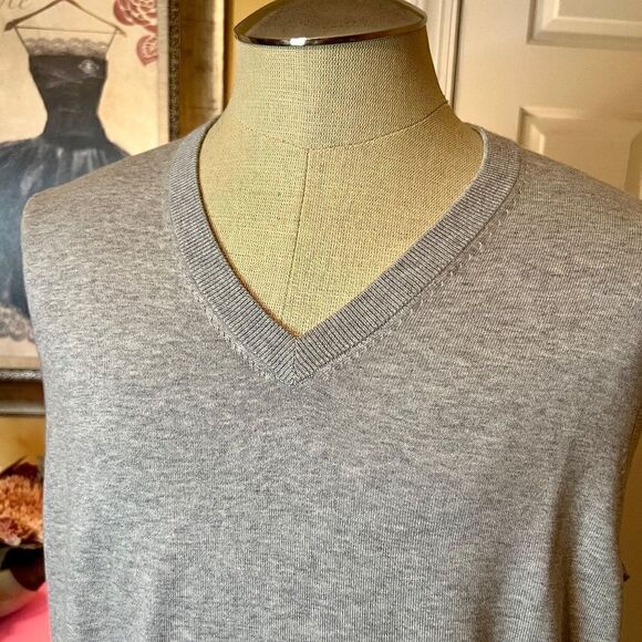 NWT Men's Brooks Brothers Supima Cotton V-Neck Sweater Vest Heather Gray LARGE - Picture 2 of 2